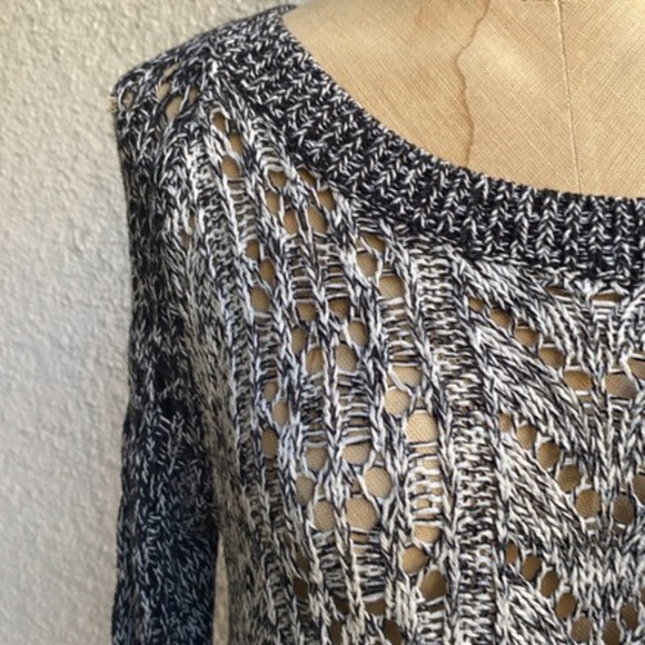 ANTHROPOLOGIE DIPPED LACE KNIT SWEATER - Picture 3 of 7